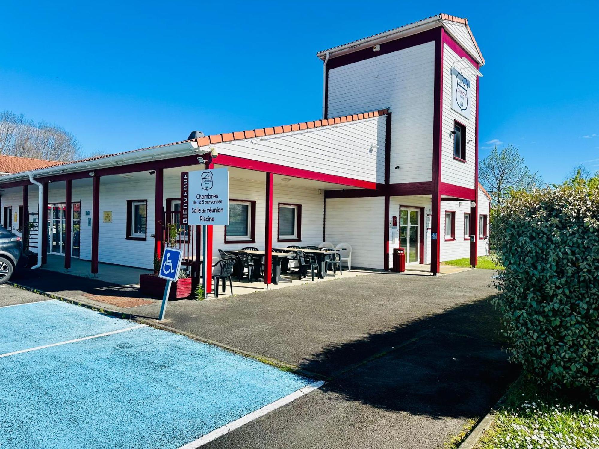 Everhotel De Tarbes-Ibos Zewnętrze zdjęcie