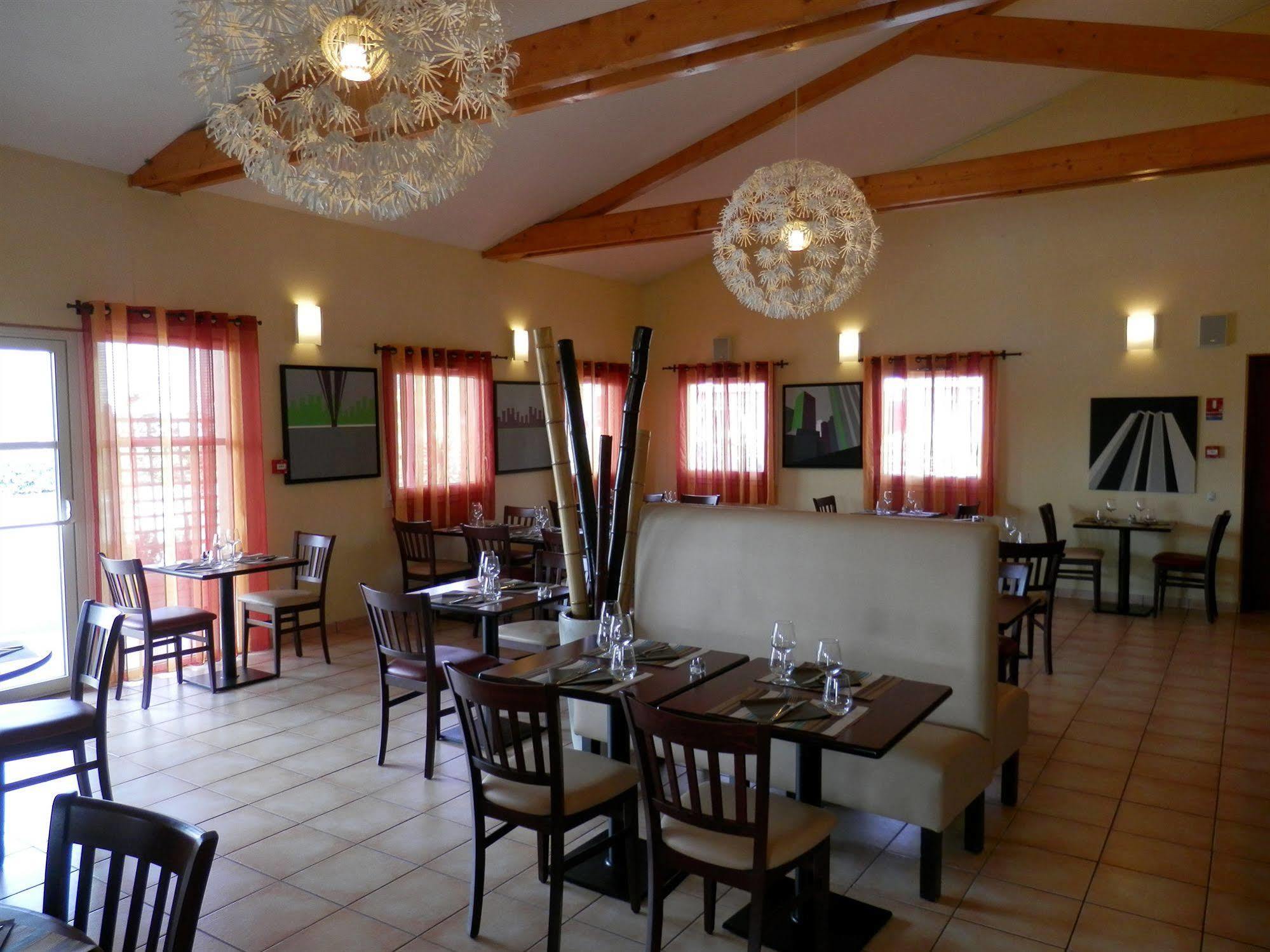 Everhotel De Tarbes-Ibos Zewnętrze zdjęcie